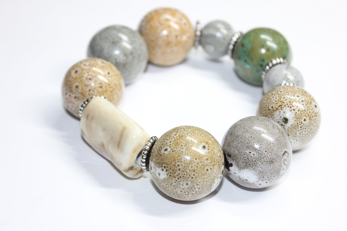 CarrÀge Large Beaded Bracelet
