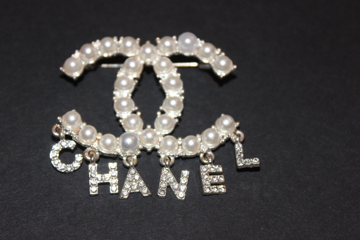 Pearl & Silver Brooch Pin