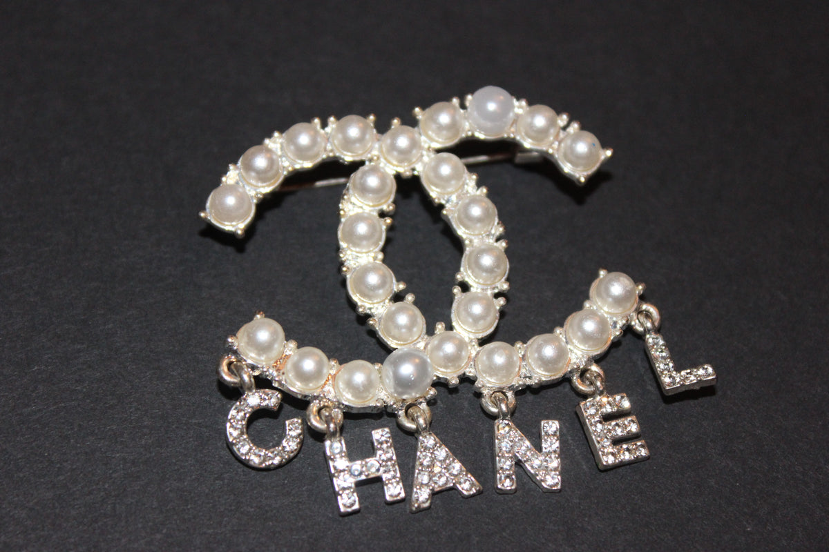 Pearl & Silver Brooch Pin