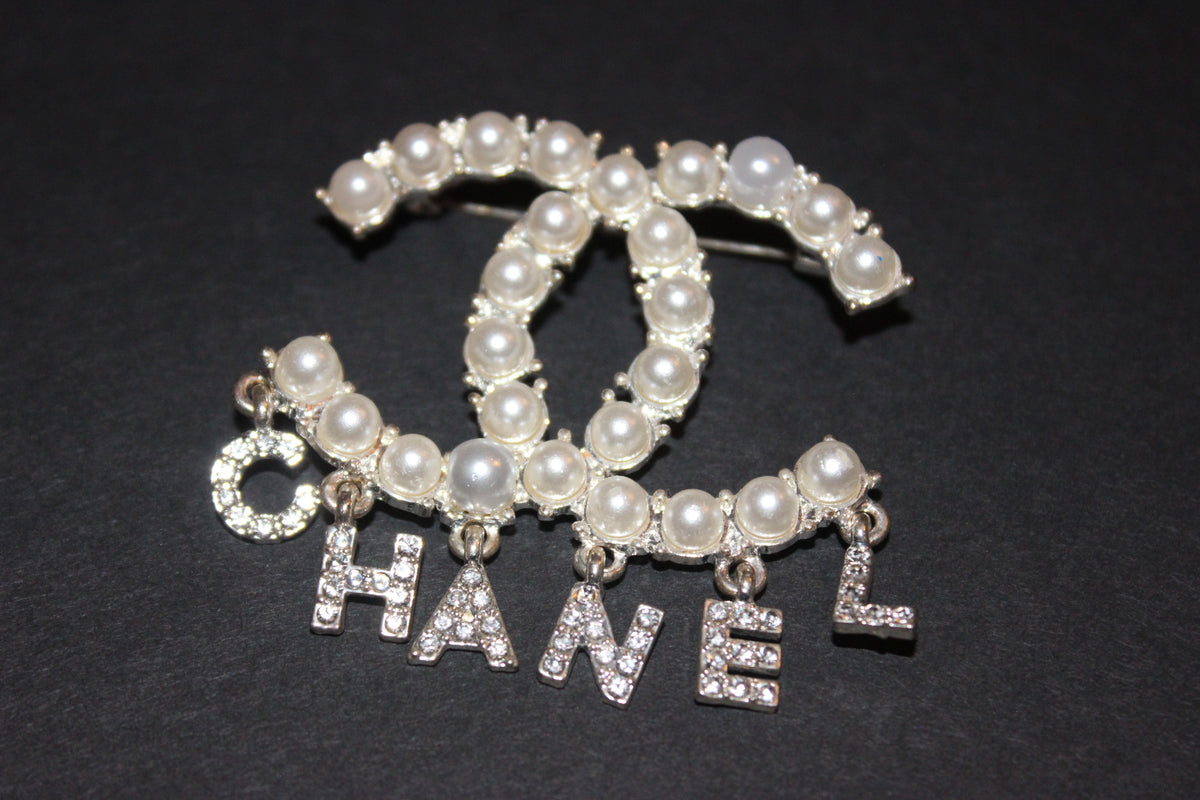 Pearl & Silver Brooch Pin