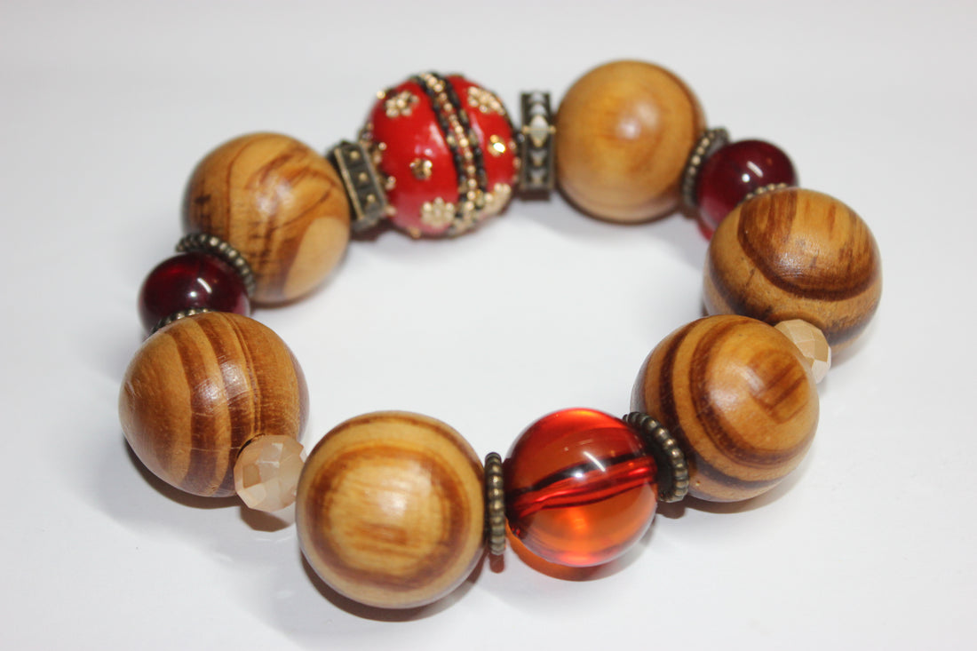 Large Wooden Beaded Bracelet Gitâfe