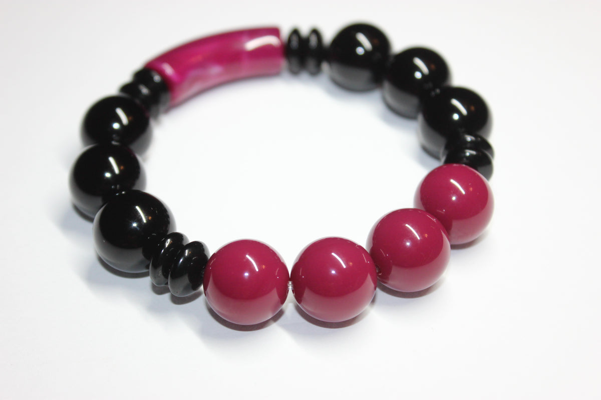 Black & Cranberry Plum beaded bracelet