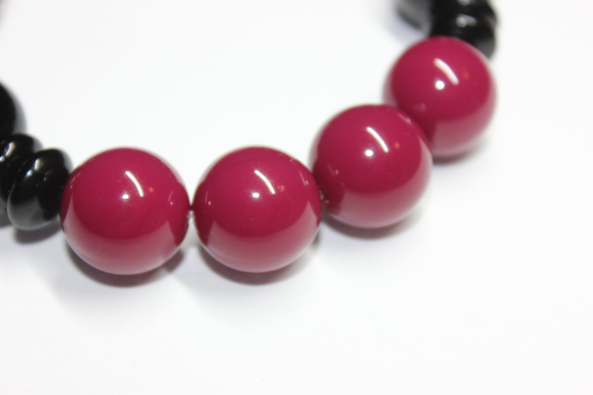 Black & Cranberry Plum beaded bracelet