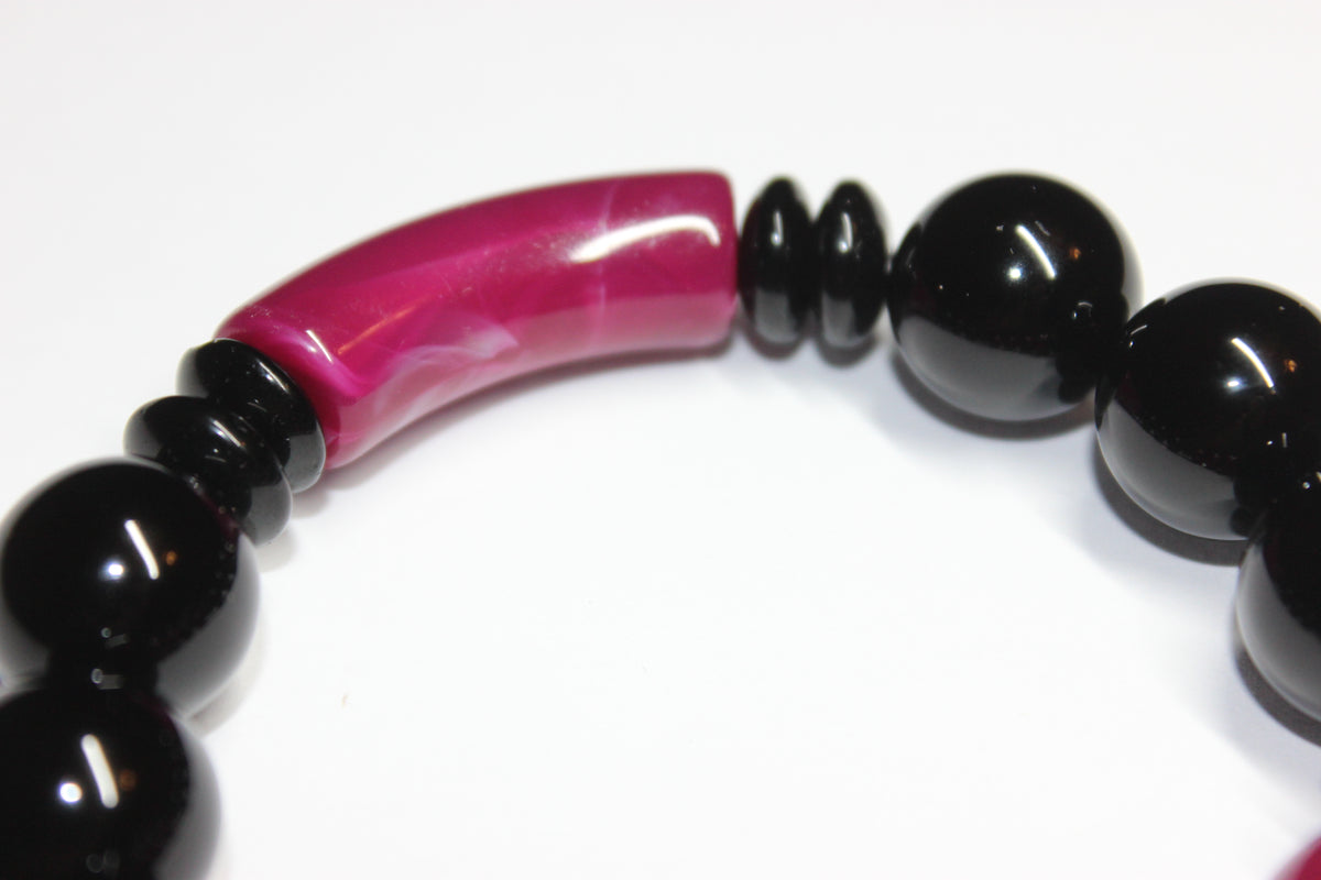 Black & Cranberry Plum beaded bracelet