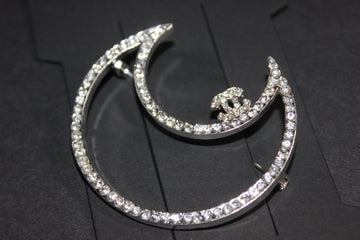 Silver Rhinestone Brooch Pin