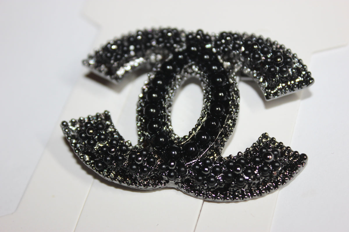 Black Pearl & Rhinestone Brooch Pin