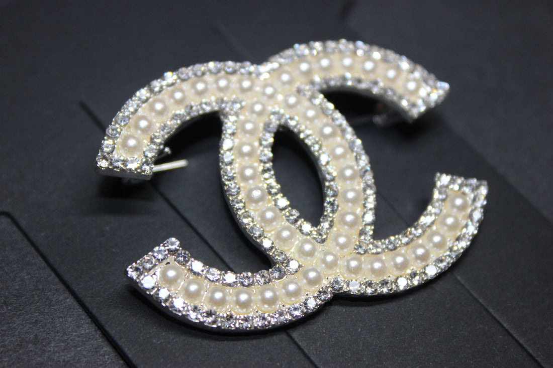 Silver Pearl Rhinestone Brooch Pin
