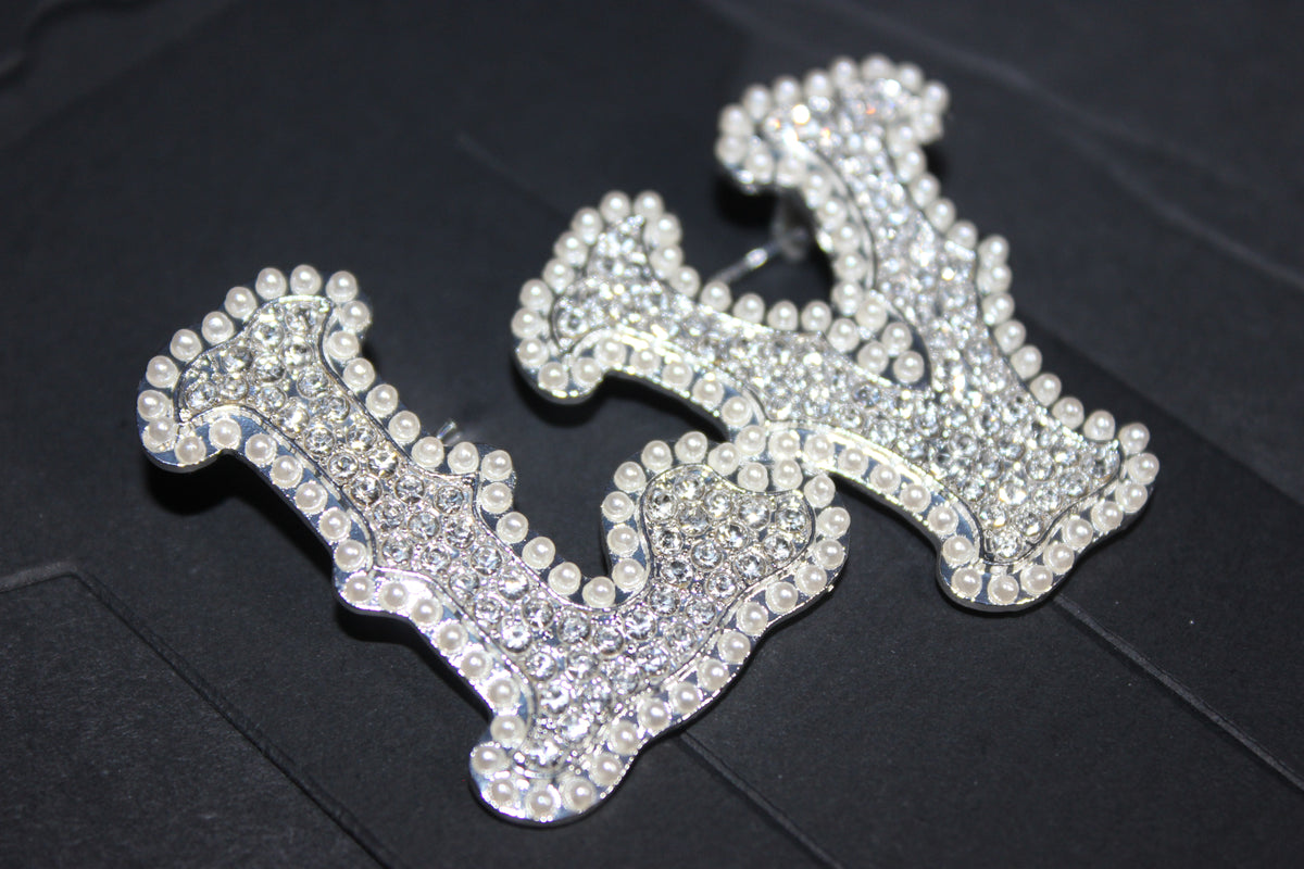 Silver Pearl & Rhinestone Brooch Pin