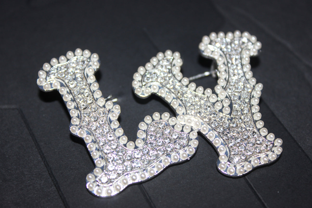 Silver Pearl & Rhinestone Brooch Pin