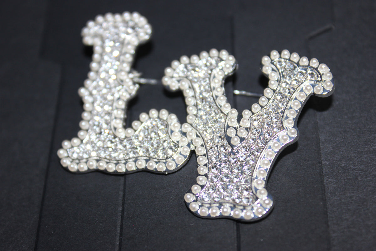 Silver Pearl & Rhinestone Brooch Pin