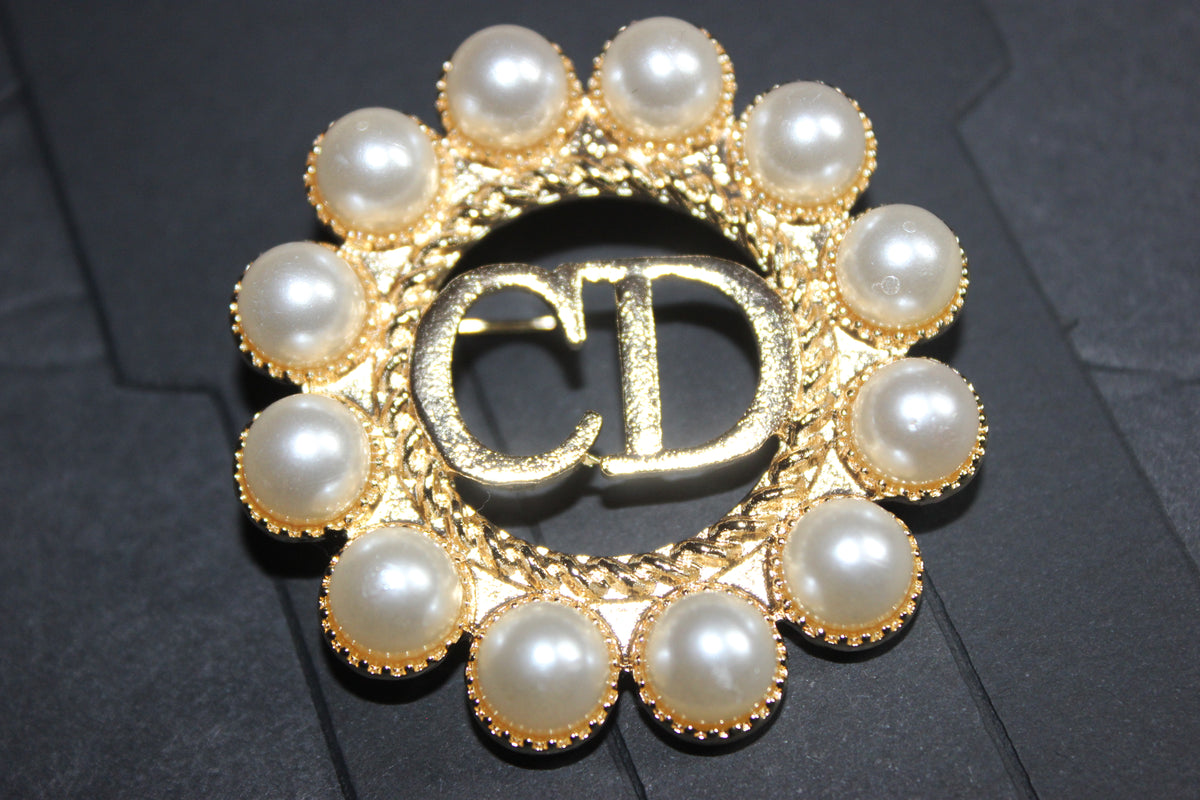 Gold Pearl Brooch Pin