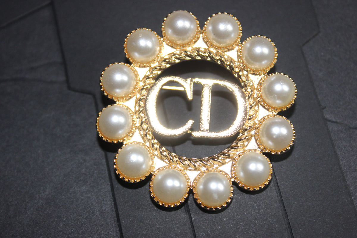 Gold Pearl Brooch Pin