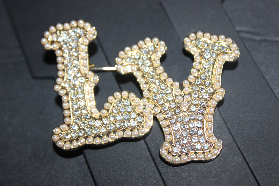 Gold & Rhinestone Pearl Brooch Pin