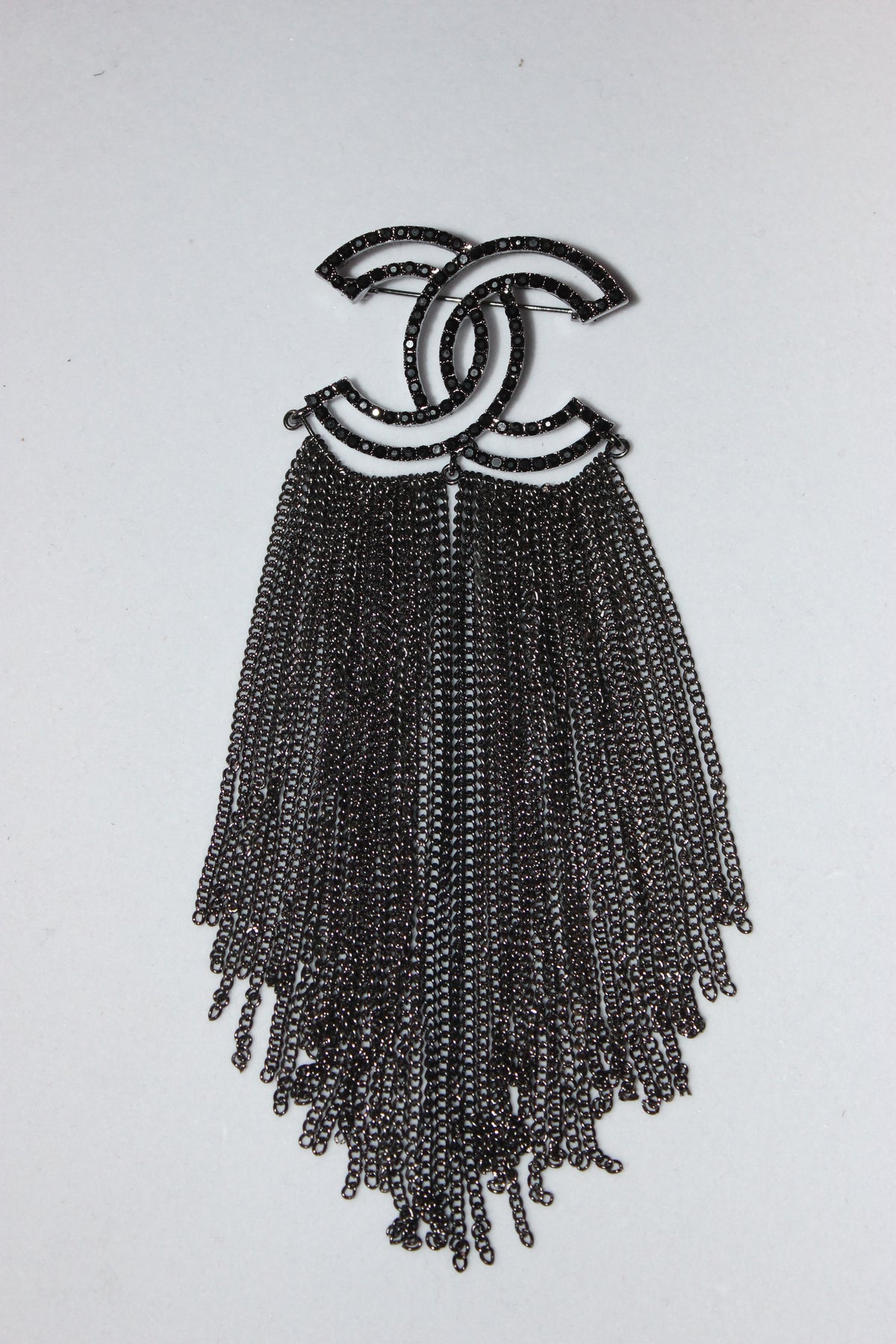 Black Rhinestone Chain Brooch Pin
